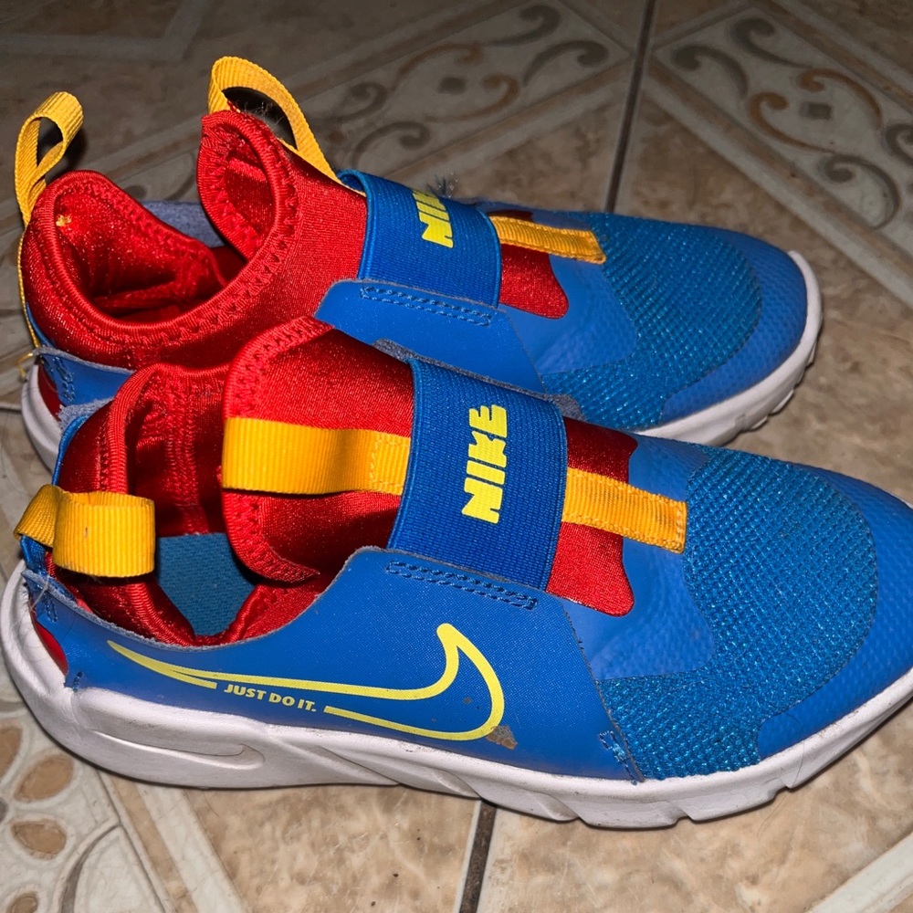 Colorful slip on kids nike shoes